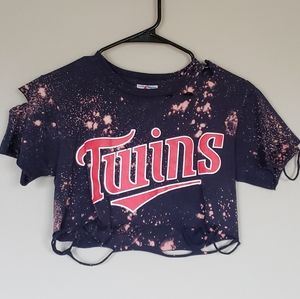 Minnesota Twins Destructed Crop Tee